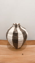 Load image into Gallery viewer, Rayas Ceramic Vase - Cocoa
