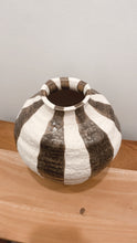 Load image into Gallery viewer, Rayas Ceramic Vase - Cocoa
