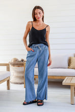 Load image into Gallery viewer, Damsel Denim Jeans
